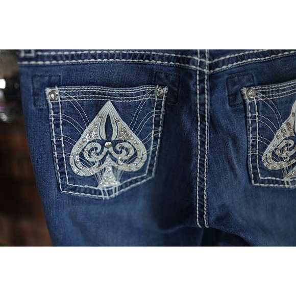 Rancho Estancia Women's Embellished Spade Back Pocket Jeans Size 29 × 32 - Picture 8 of 13
